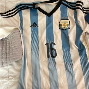 Men’s Sergio Kun Aguero Adidas Argentina Striped Soccer Jersey size Medium